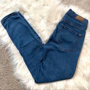 Garage 00 Skinny high rise dark blue jean jeggings